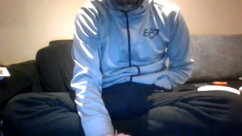 Snapshot of ohmibodslave chatting on December 10, 5:11 pm TheDee online show from December 10, 5:11 pm