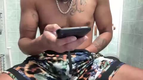 Snapshot of ohmygoddaddy chatting on October 5, 2:04 am ohmygoddaddy online show from October 5, 2:04 am
