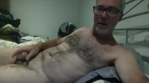 oiledcouple1 online show from October 19, 8:50 am