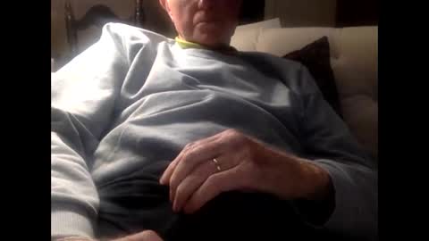 oldasthehills online show from November 1, 11:31 pm