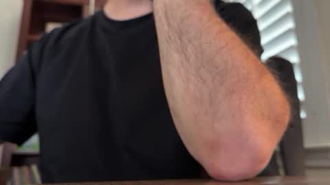 Old Married in LA online show from March 1, 6:07 pm