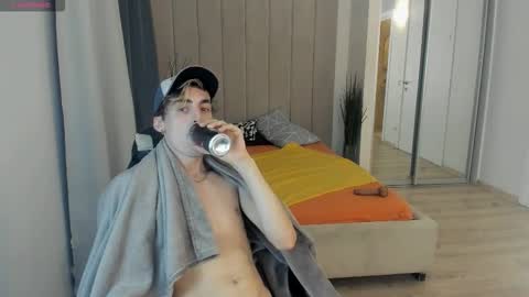 OLIVER MARTINEZ online show from September 20, 8:31 pm