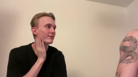 Oliver and Thomas online show from October 3, 6:13 pm