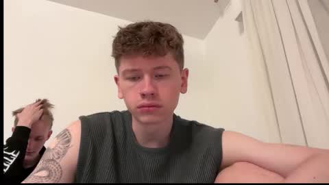 Oliver and Thomas online show from October 14, 6:37 pm