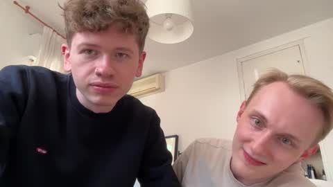 Oliver and Thomas online show from September 24, 1:09 pm