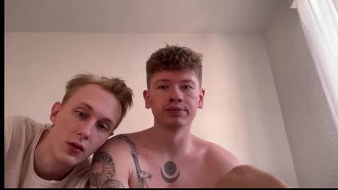 Oliver and Thomas online show from October 5, 10:30 am