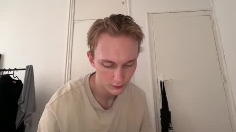 Oliver and Thomas online show from November 9, 1:37 pm