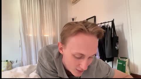 Oliver and Thomas online show from October 25, 10:06 am