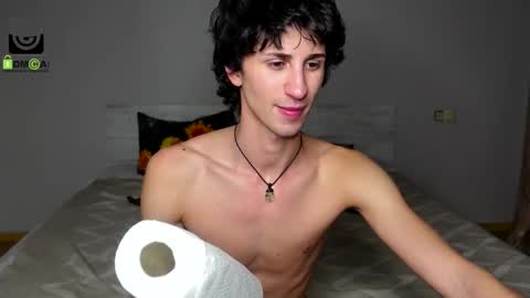 Oliver  Kaen online show from October 14, 6:48 pm