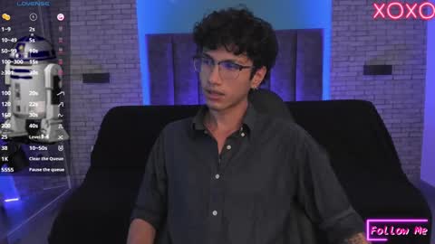 Snapshot of oliver_fast_ chatting on January 25, 4:13 am Oliver fast online show from January 25, 4:13 am