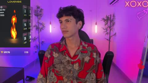 Snapshot of oliver_fast_ chatting on December 21, 6:41 am Oliver fast online show from December 21, 6:41 am