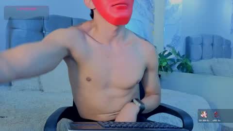 oliver mr  online show from April 6, 7:58 pm