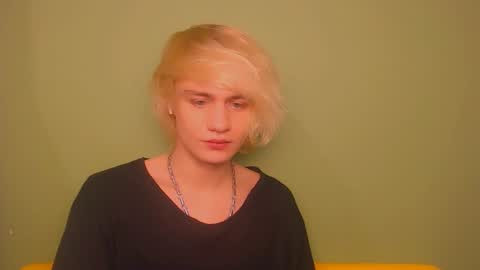 Oliver online show from December 17, 2:44 am