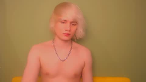 Oliver online show from February 13, 2:45 am