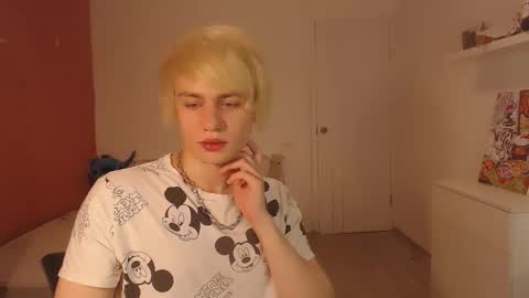 Oliver online show from September 19, 1:39 am