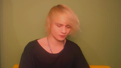 Oliver online show from December 24, 1:16 am