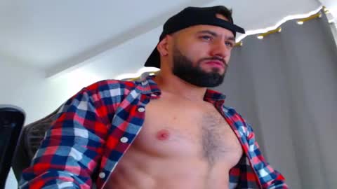 oliver online show from October 12, 5:51 pm