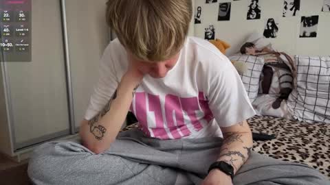 oliver online show from April 7, 2:50 pm