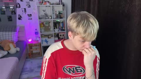 oliver online show from March 2, 3:30 pm