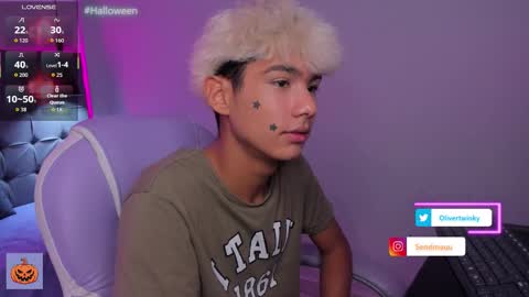 Oliver online show from October 17, 11:20 pm