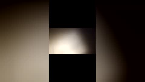 olivertwist1273 online show from March 27, 4:16 am