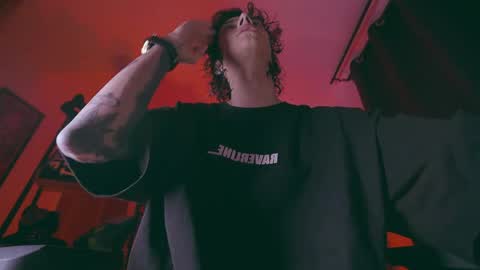     online show from March 28, 12:11 am