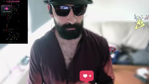 ona nisme online show from October 18, 10:09 am