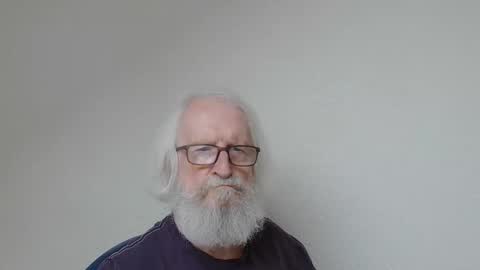 Somewhere over the rainbow online show from October 17, 2:21 pm