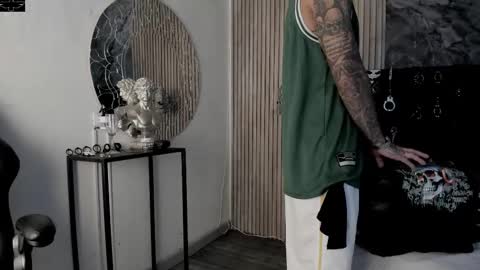     ... online show from October 29, 8:12 pm