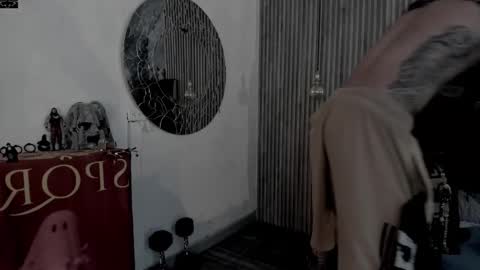     ... online show from March 24, 8:24 pm