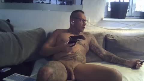 .....mICha..... online show from September 28, 12:58 pm