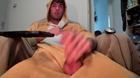 Snapshot of onesieboyx chatting on October 10, 11:48 am onesieboyx online show from October 10, 11:48 am