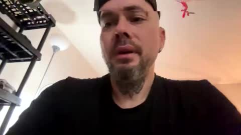 ontarioman66 online show from January 31, 4:14 am