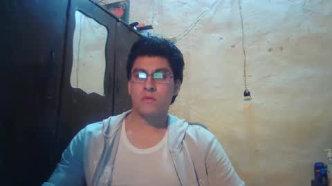 Snapshot of oomaurooo chatting on January 27, 5:36 am oomaurooo online show from January 27, 5:36 am