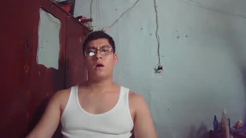 Snapshot of oomaurooo chatting on March 2, 8:14 pm oomaurooo online show from March 2, 8:14 pm