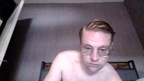 oook5 online show from March 1, 1:44 pm