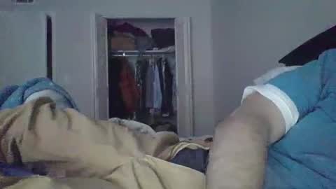 Snapshot of orange22boi chatting on March 9, 11:03 pm orange22boi online show from March 9, 11:03 pm