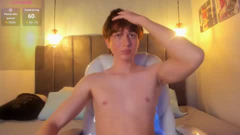 Snapshot of oscar_fox_ chatting on September 30, 3:56 am Oscar online show from September 30, 3:56 am