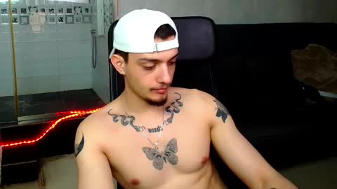 OscarGriffin online show from February 27, 6:18 am