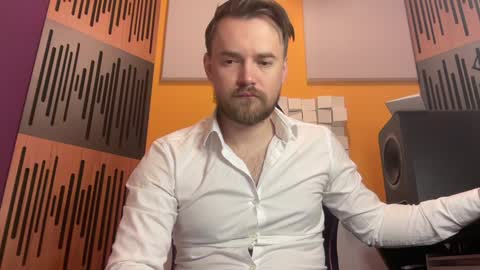Snapshot of oscarsavage chatting on February 5, 9:15 am Oscar Steel Savage online show from February 5, 9:15 am