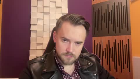 Snapshot of oscarsavage chatting on January 27, 9:44 pm Oscar Steel Savage online show from January 27, 9:44 pm