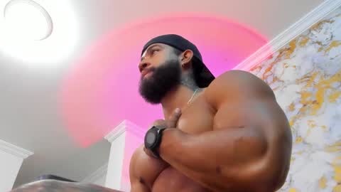 Snapshot of osher_cox chatting on February 13, 2:34 am osher_cox online show from February 13, 2:34 am