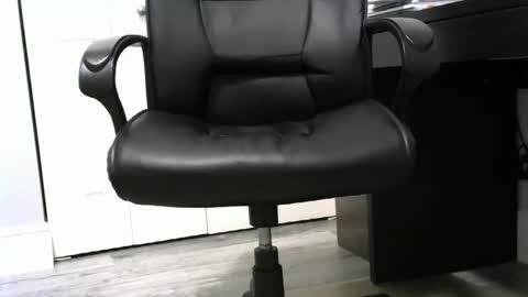 Ossi online show from October 28, 10:56 pm