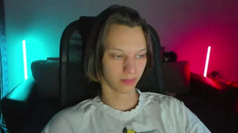 Ostin online show from April 7, 2:28 pm