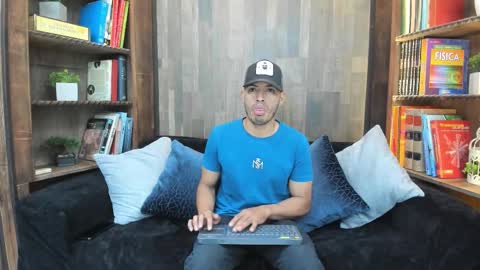 Owen online show from September 29, 11:52 am