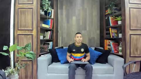 Owen online show from October 8, 11:58 am