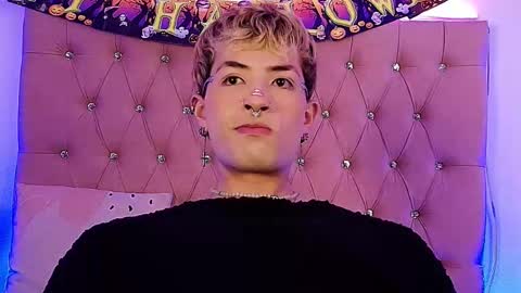 Dany Ozorio online show from October 18, 5:56 am