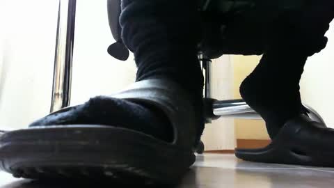 Snapshot of pablomenesssl chatting on February 2, 12:46 pm Pablo Meness online show from February 2, 12:46 pm