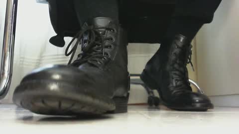 Snapshot of pablomenesssl chatting on February 3, 12:14 pm Pablo Meness online show from February 3, 12:14 pm