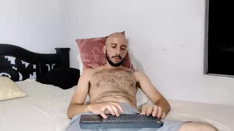 paisahot156802 online show from October 29, 2:03 am